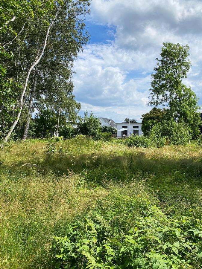 Guesthouse, Not Even A Minute Walk To The Ocean Kullavik 外观 照片