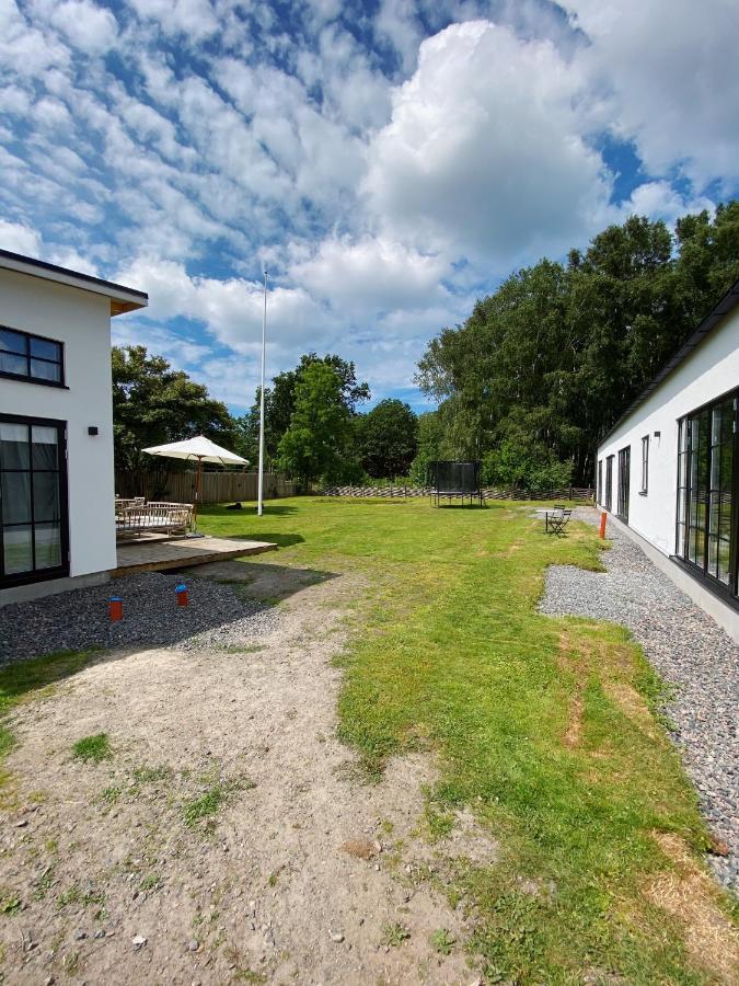 Guesthouse, Not Even A Minute Walk To The Ocean Kullavik 外观 照片